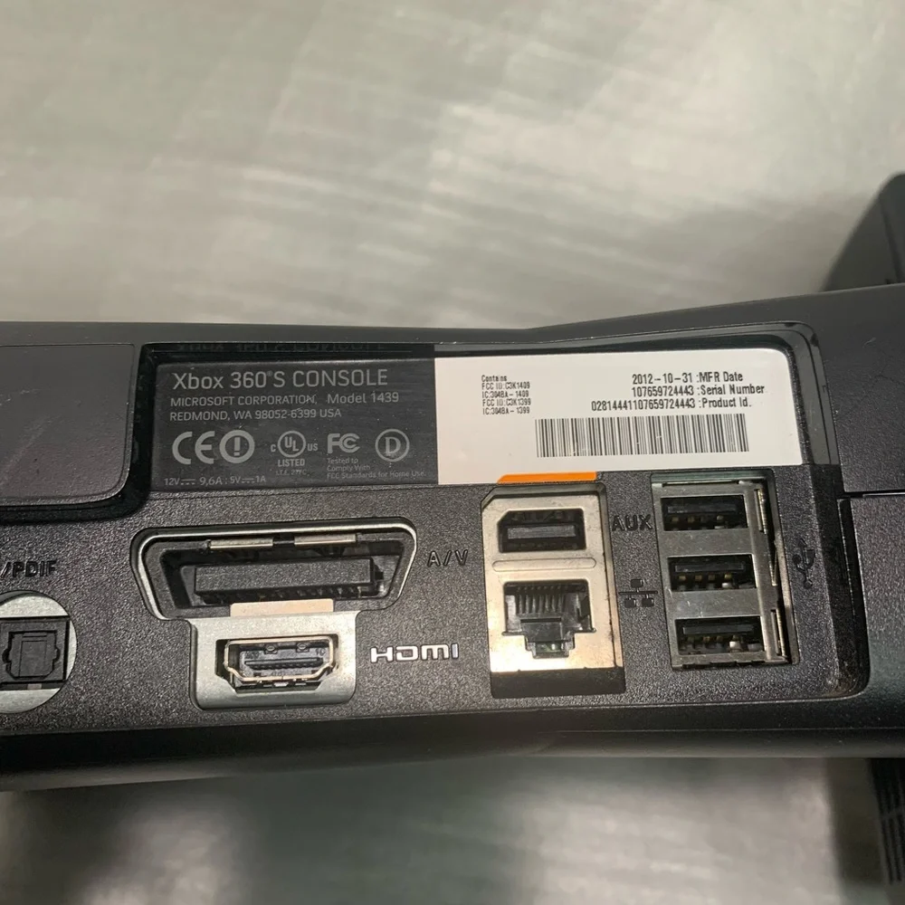 Microsoft Xbox 360 S Slim Model 1439 Console +OEM Power Supply A11-120N1A Tested